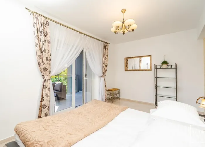 Apartament Królewski Hotel *